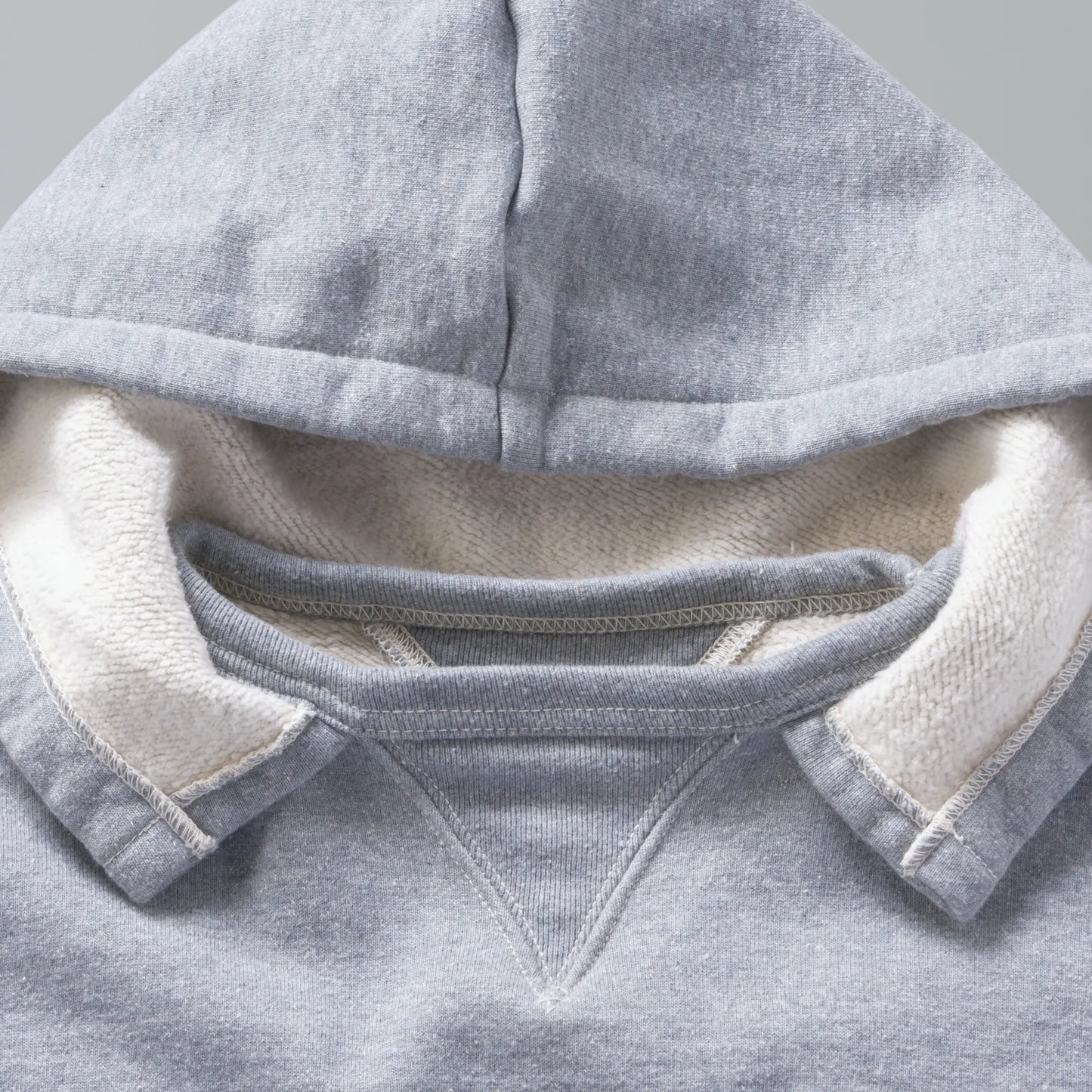 #027 AFTER HOODIE HEATHER GREEN ONE-WASHED