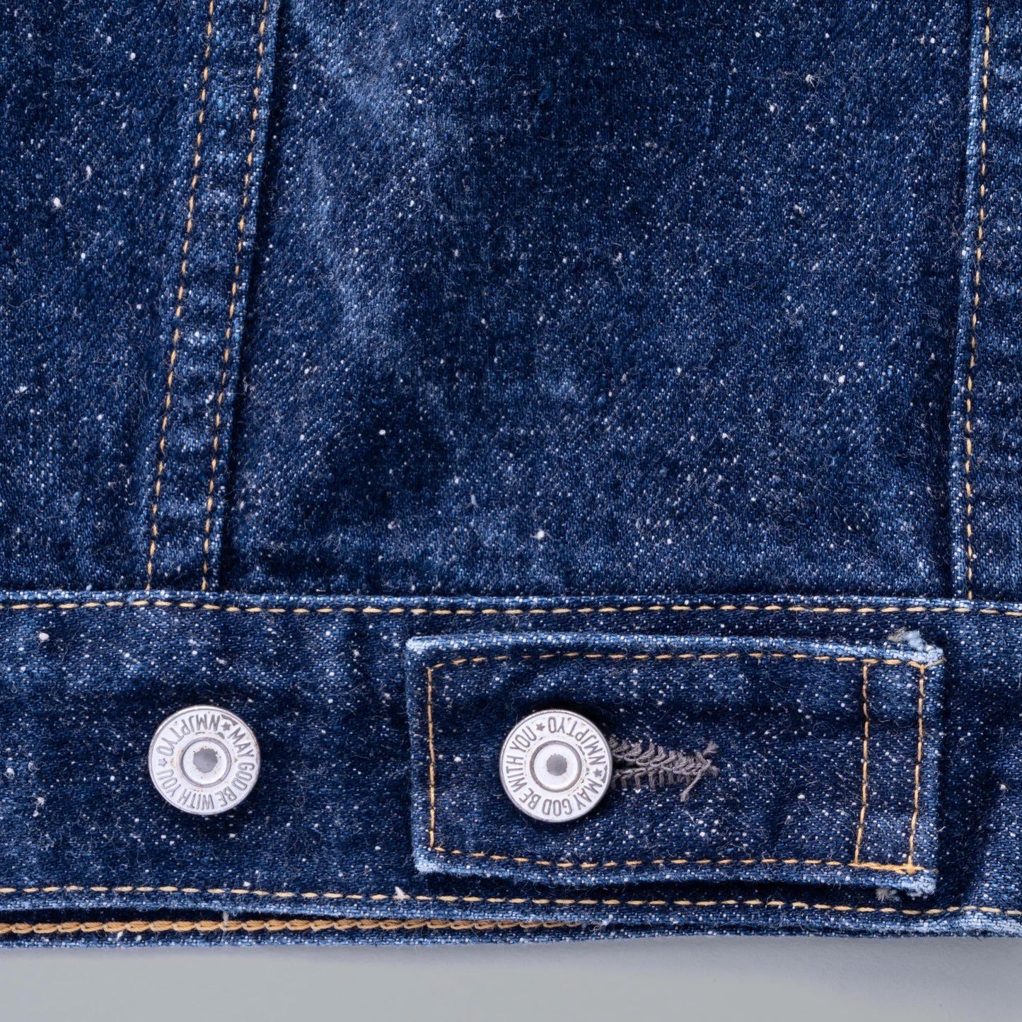 #019 LV TRACKER JACKET LONG