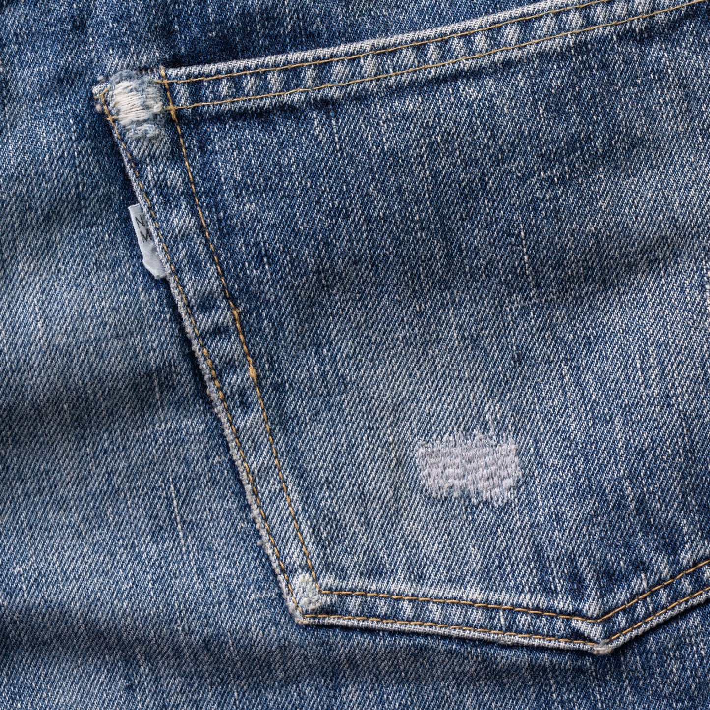 #002 1942 LV JEANS