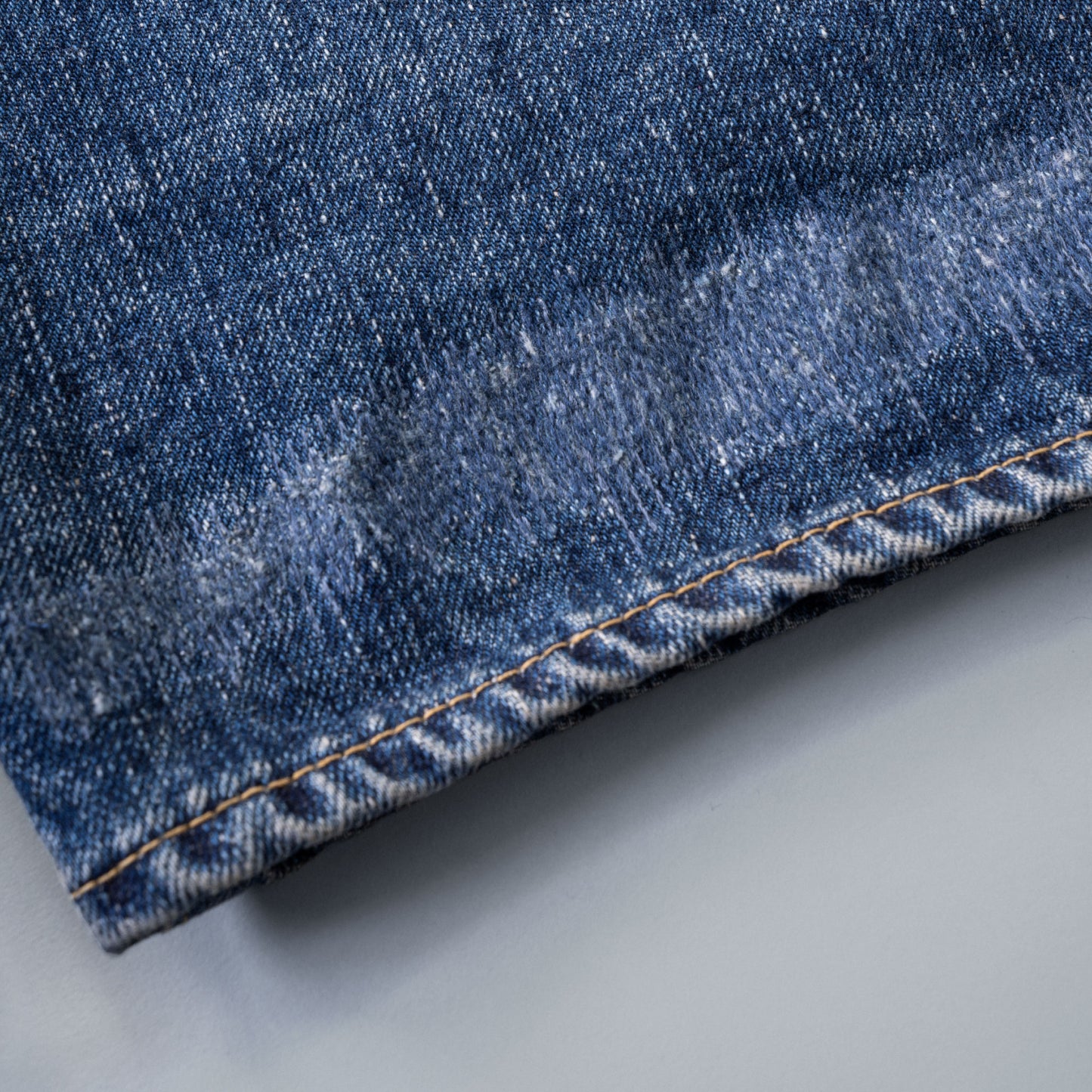 #002 1942 LV JEANS