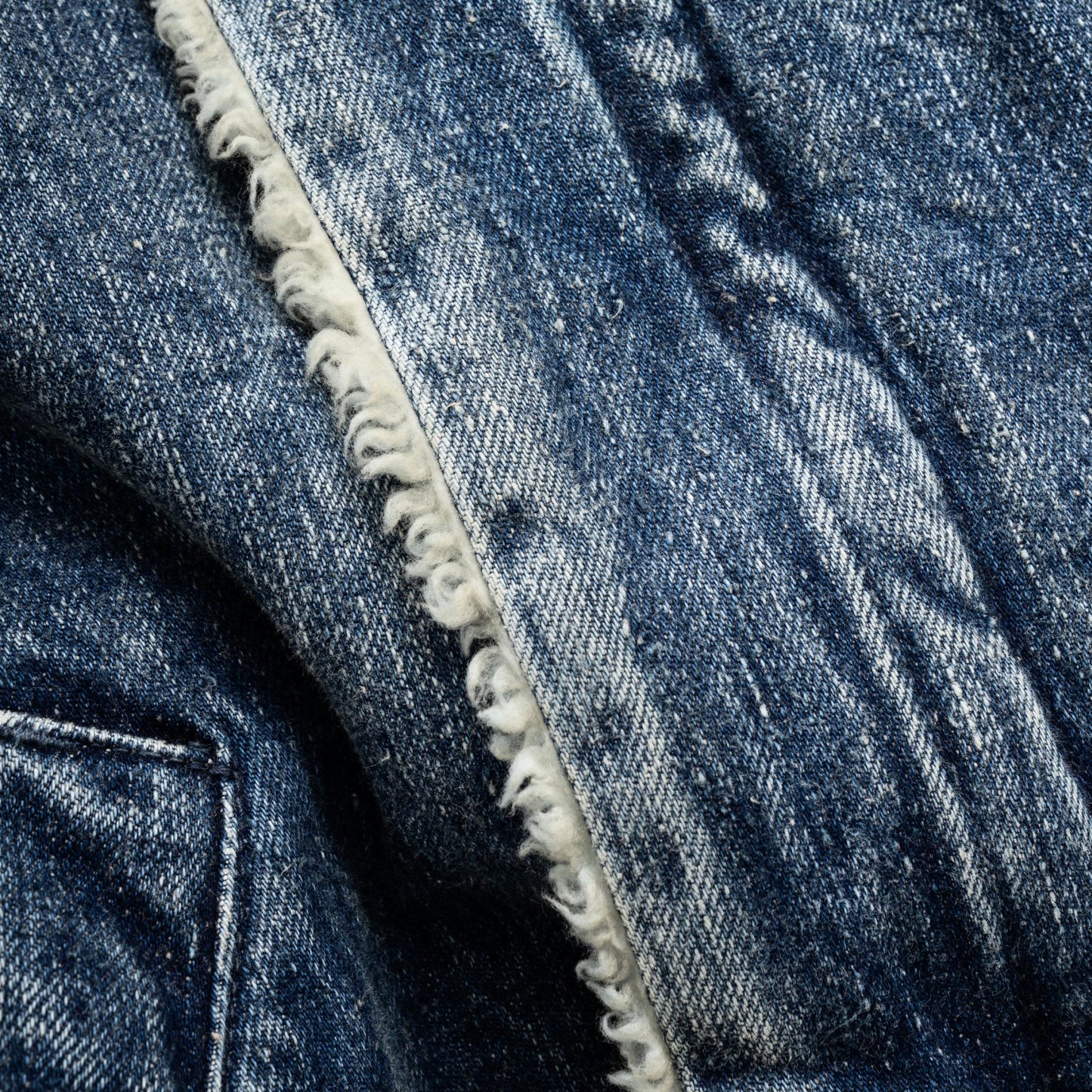 #008 LV B-3 BLOUSON BK