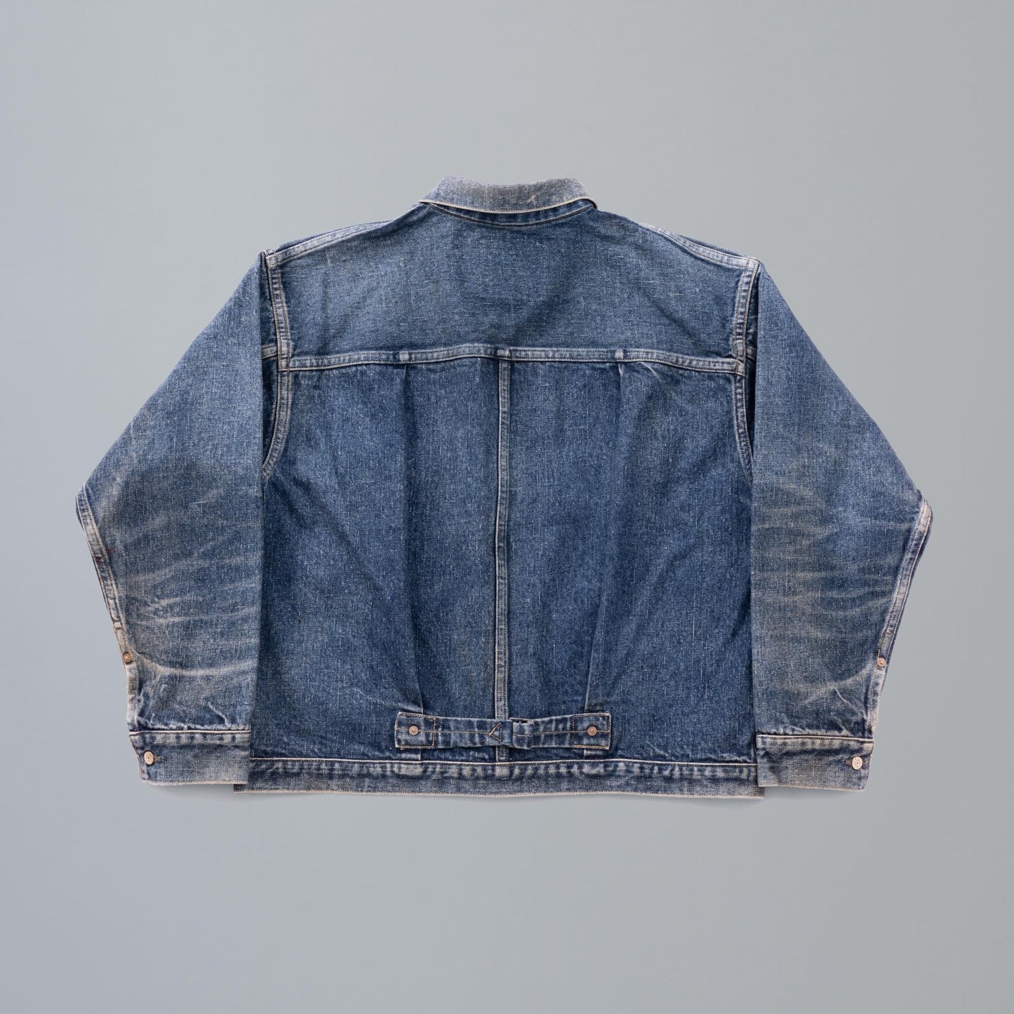 #012 LV 36’s T-BACK JACKET