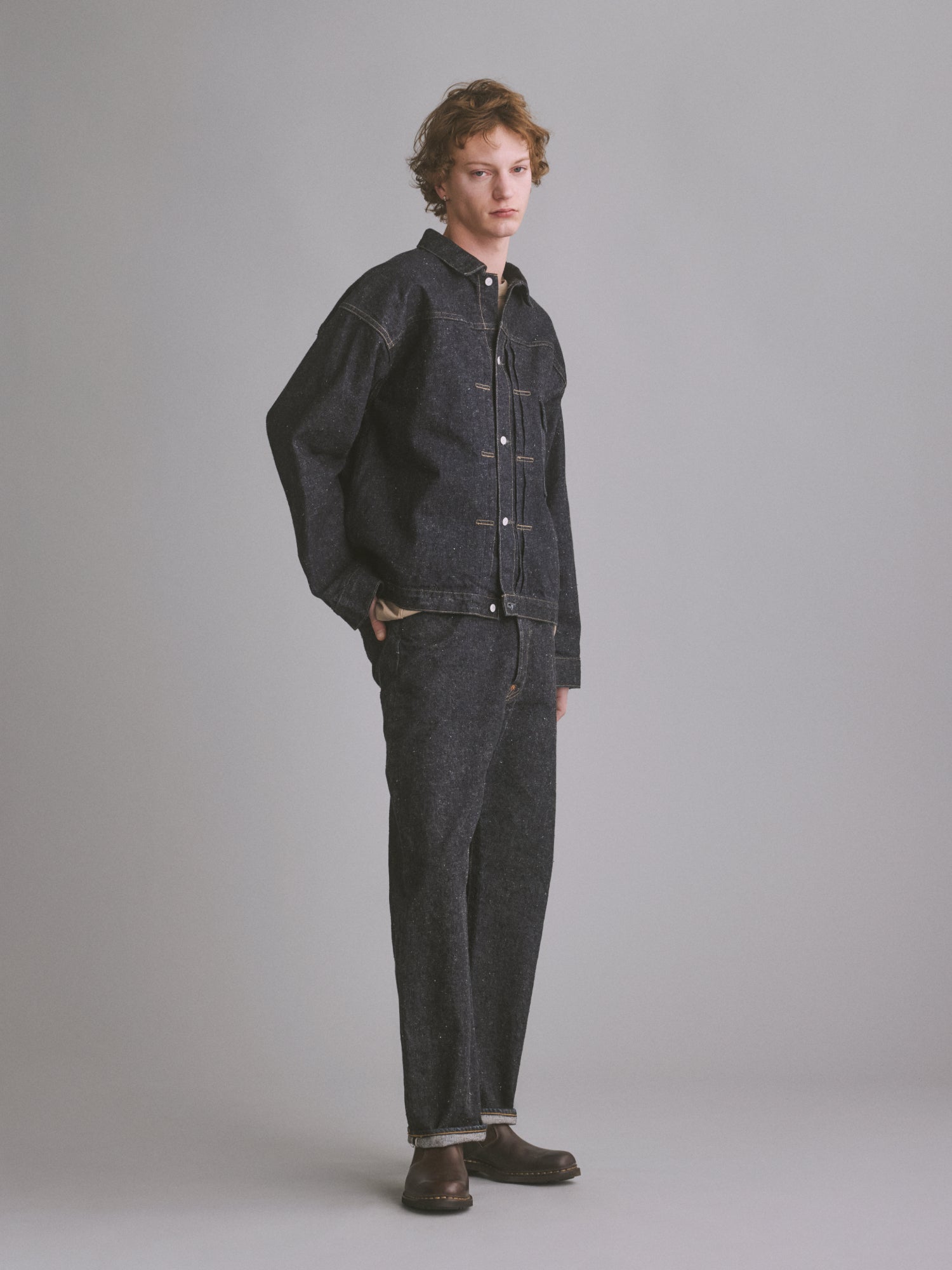 #002 1942 LV JEANS ONE-WASHED