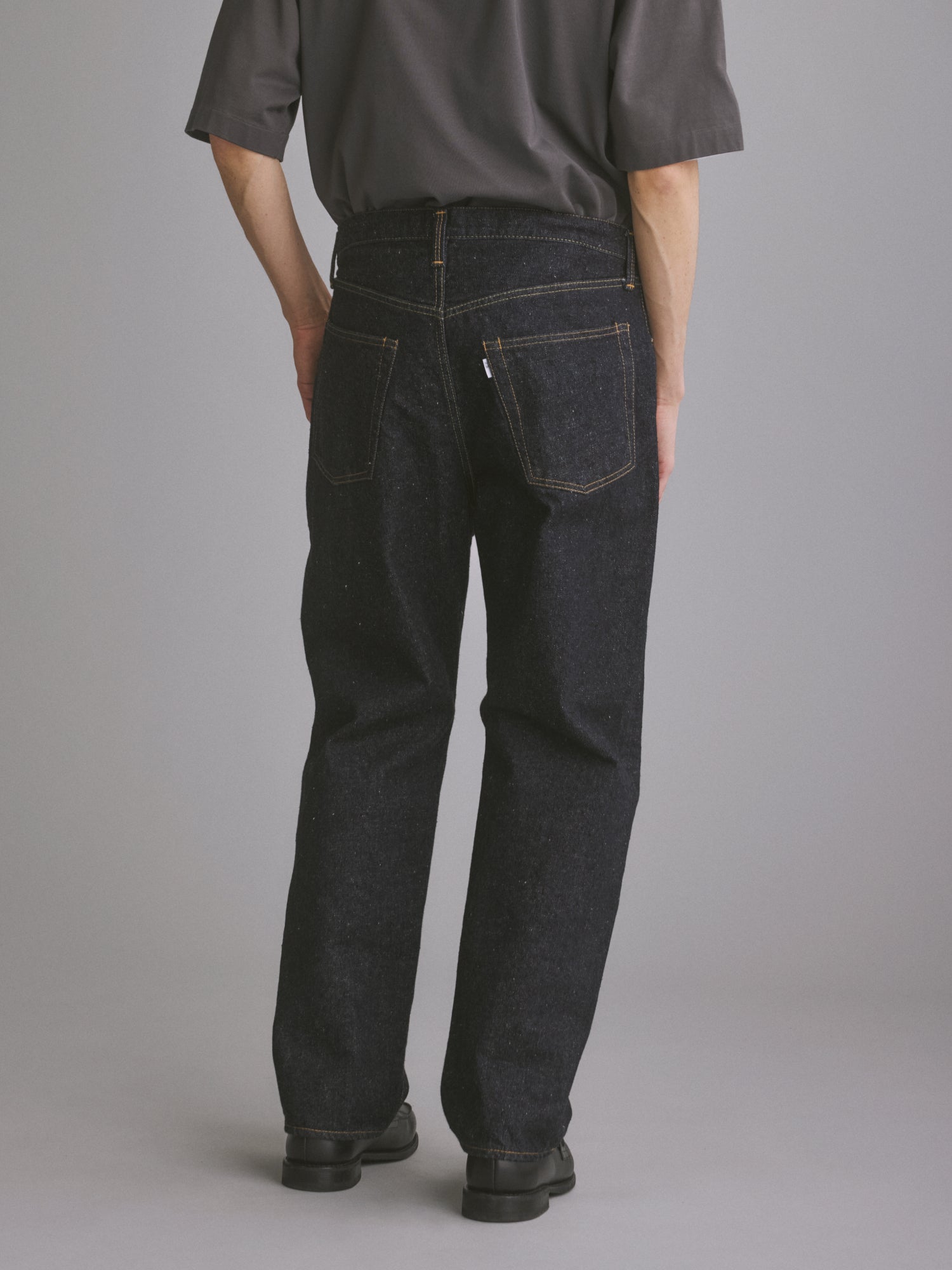 #017 LV 61's TAPERED JEANS ONE-WASHED