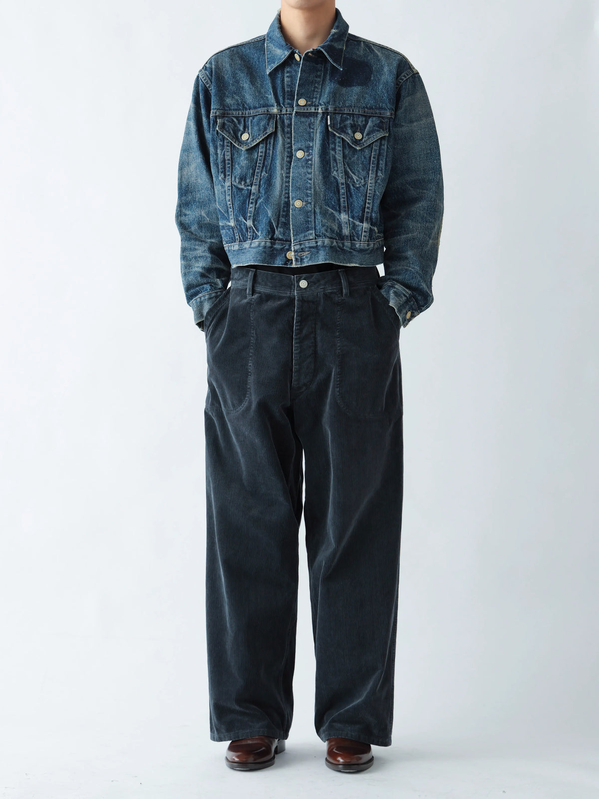LV TRACKER JACKET EX SHORT
