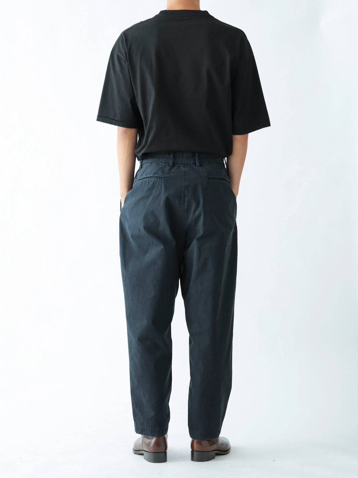 CHINO TAPERED TROUSERS
