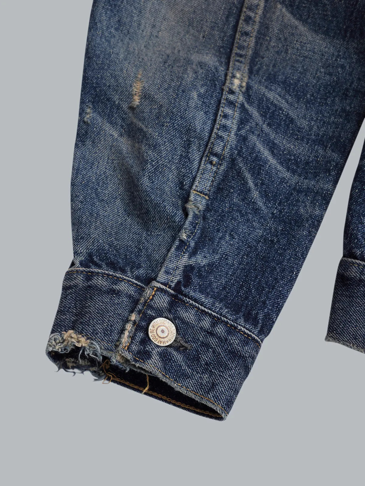 LV TRACKER JACKET EX SHORT